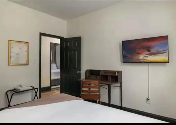 3br Downtown-old Salem Oasis